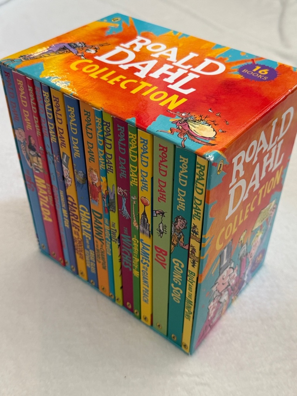 Roald Dahl Collection 16 Paperback Children's Book Box Set B2D2012 (Ages 7-9)
